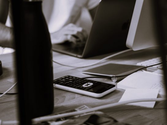 charlesdeluvio-OqxPH8c1UFE-unsplash